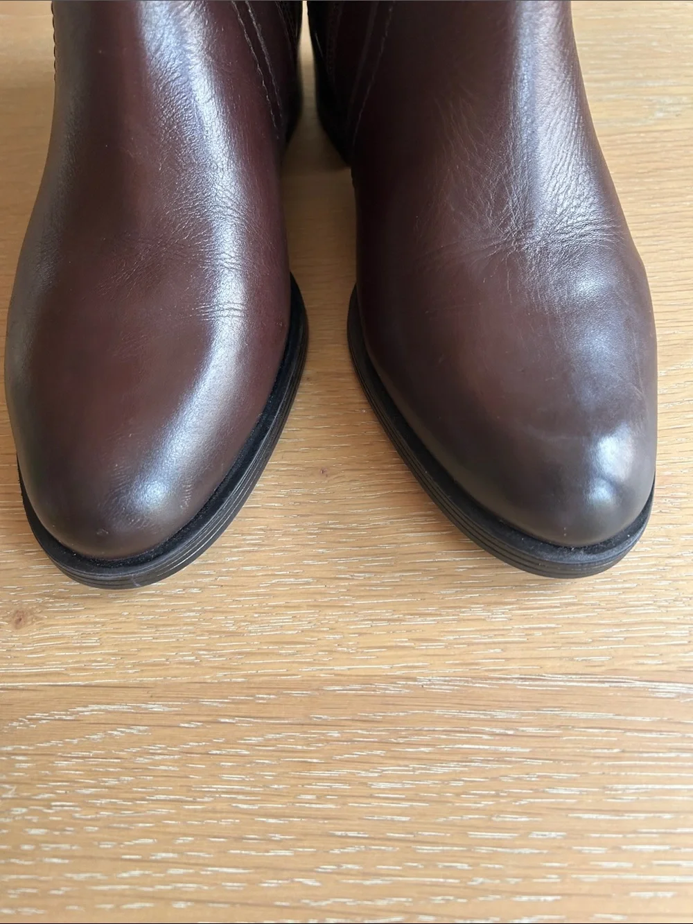 Vintage Foundry Hortense gant Brown Leather Riding Boots, size 7.5, NWOT Display